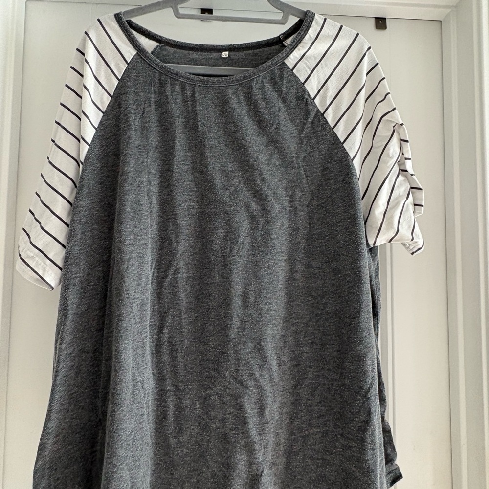 Amazon Gray and White Striped Short Sleeve Tee